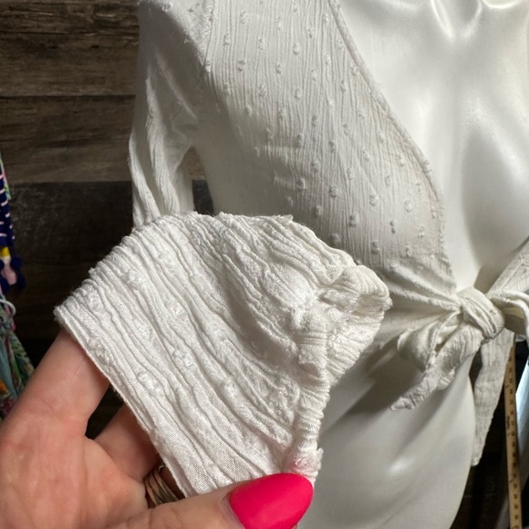 Hollister Ivory White Tie-Front Crop Top - Picture 5 of 8